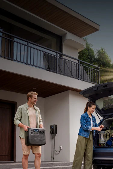 Solarstromspeicher für zu <br>
Hause & mobile <br>Stromversorgung am Wochenende